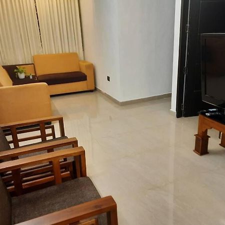 Bmran Apartment A Kochi 외부 사진